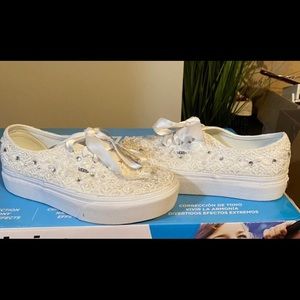 Vans Off The Wall Unisex Platform Sneakers